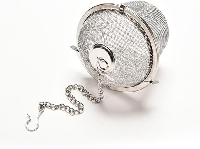 Garneck 11cm Extra Large Tea Infuser Stainless Steel Tea Filter Mesh Strainer with Easy-clean Lid Chain Hook