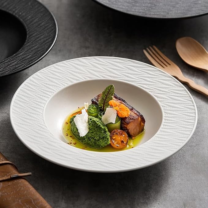 Dinner Plates 9.75-inch White And Black Straw Hat Plate Appetizer Household Deep Soup Ceramic Western Salad Pasta Japanese Kitchen Salad Bowl(B)