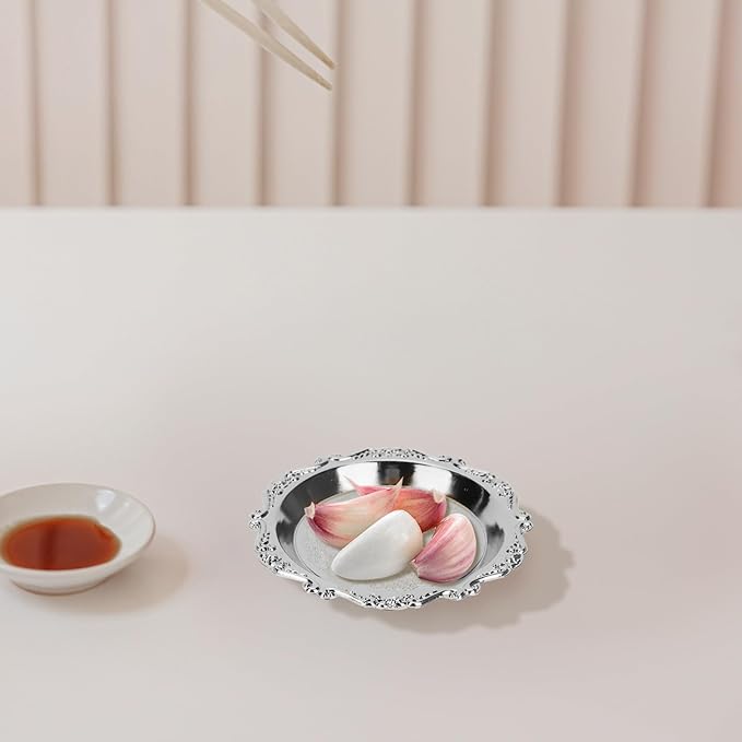 6pcs Serving Tray Set, 4in Small Vintage Decorative Round Metal Platters, Reusable Serving Dishes Party Appetizer Tray for Snack Fruit Sushi Buffet, Silver