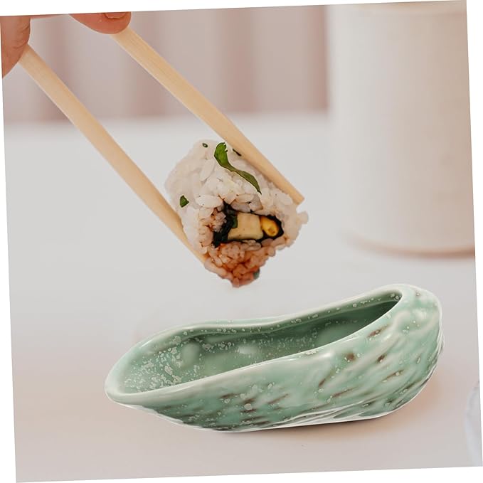 Sosoport Oyster Shell Ceramic Dish Elegant Food Serving Plate for Appetizers Desserts Modern Design for Molecular Gastronomy Easy to Clean for Restaurants and Home Use