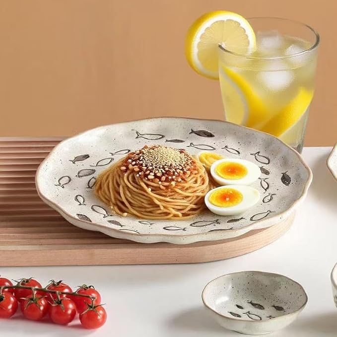 YEWUDHOM Japanese Ceramic Dinner Plates Set of 4,Japanese Porcelain Plates with Fishes Pattern Design,Ceramic Plate for Steak,Salad,Pasta,Dessert,Perfect for Party,Wedding,Home Kitchen