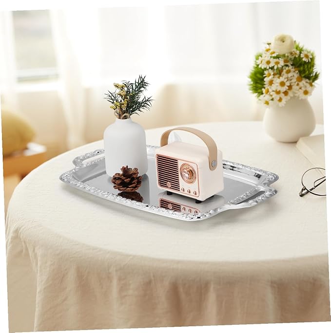Vintage Metal Bread Serving Tray Kitchen Platter for Food Storage and Dining Table Decoration Elegant French Style Serving Plate for Home and Restaurant