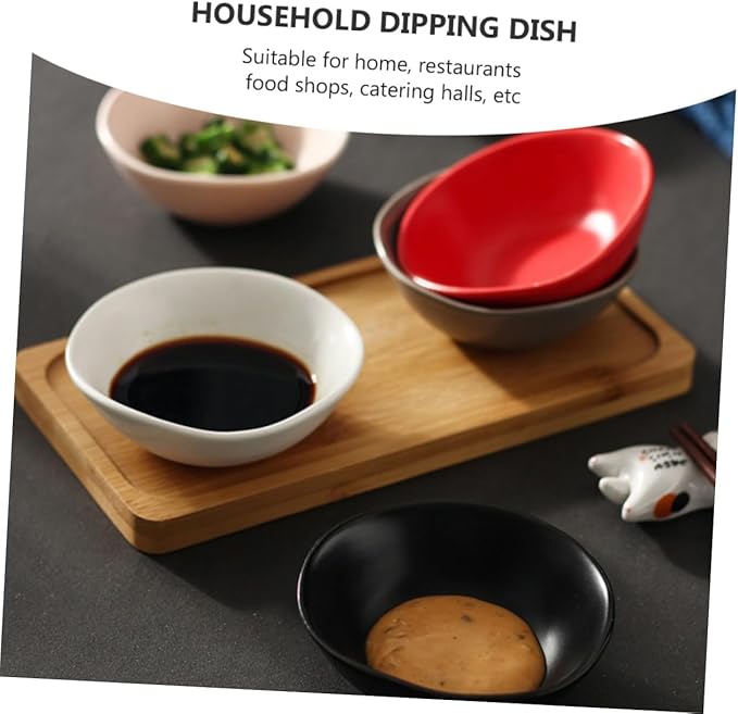 4pcs Ceramic Sauce Plates Multifunctional Dipping Dishes for Soy Sauce Vinegar and Condiments Appetizers Seasoning and Snacks Black White