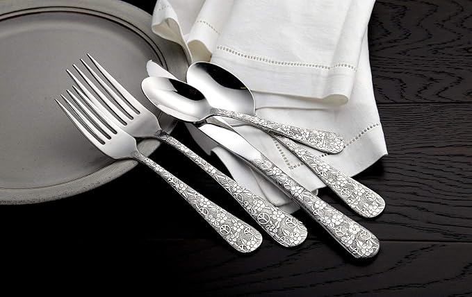 Liberty Tabletop Woodstock 65pc set service for 12 MADE IN USA
