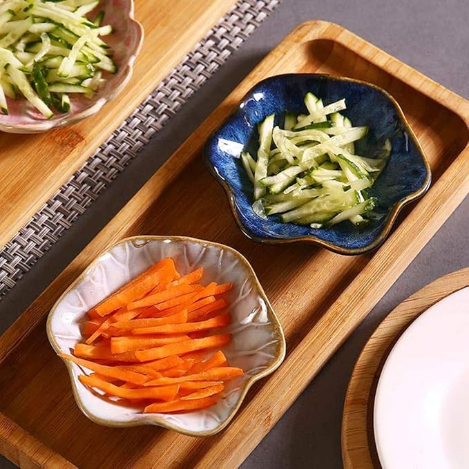 HEXEH Salad Plate 3pcs Ceramic Dip Bowls Sauce Dishes Flower Shape Ceramic Seasoning Dishes Serving Dishes Sushi Soy Dishes for Snack Fruit Appetizer Dessert Plastic Plate (Color : Pink)