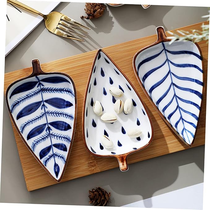 STOBAZA Creative Japanese Style Mini Snack Dish Hand-Painted Ceramic Sauce Plate for Appetizers Seasonings and Dips 4.5 Inch Decorative Tableware