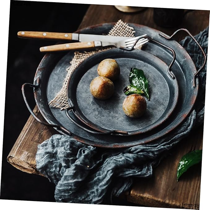PRETYZOOM 1Pc Vintage Iron Art Storage Plate Retro Jewelry Display Tray Shape Home Serving Tray Easy to Clean for Desserts Fruits and