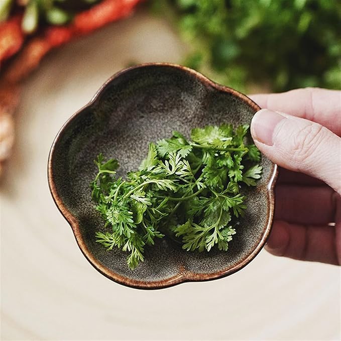Sauce Dish Creative Plum Blossom Shape Plate Ceramic Tableware Household Dipping Sauce Dish Restaurant Barbecue Dipping Dish Snack Plate(C)