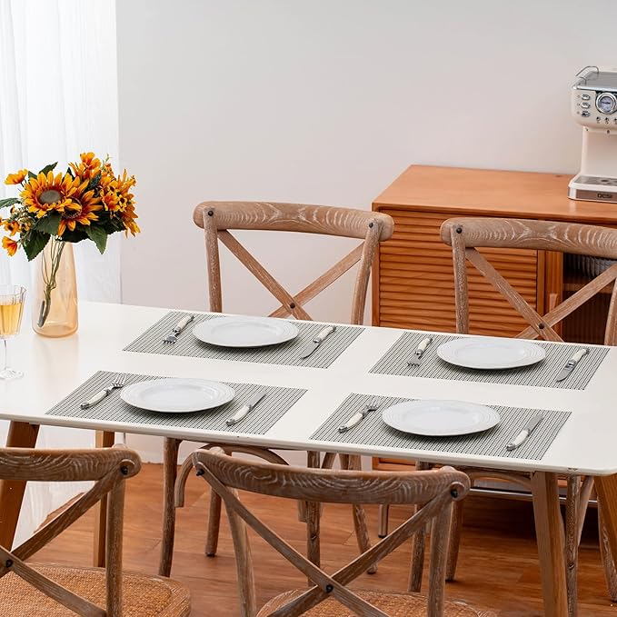 Placemats Set of 4, Heat Resistant Place Mats, Washable PVC Table Mats, Woven Vinyl Plastic Placemats for Dining Table, Non-Slip Stain Resistant Kitchen Table Placemats Easy to Clean?Brown&Green?