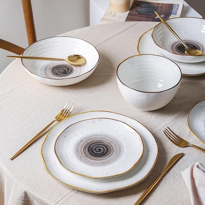 Christian Siriano Luma 16-Piece Dinnerware Set Porcelain, Black