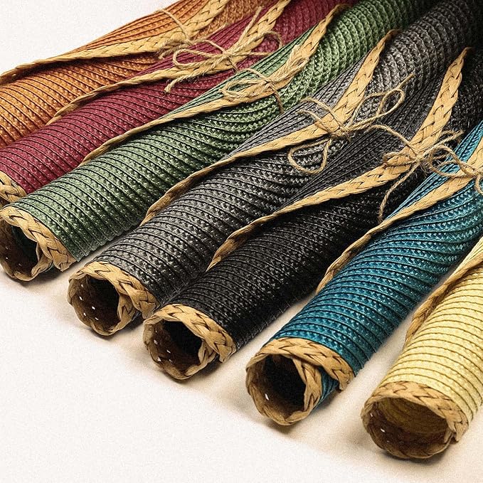 Noctiflorous Round Placemats Set of 4, 15 Inch Braided Hand Woven Table Mats, Heat Resistant Non-Slip Wipeable Thin Edge Place Mats for Kitchen Dining Indoor Outdoor Use(Green, 4)