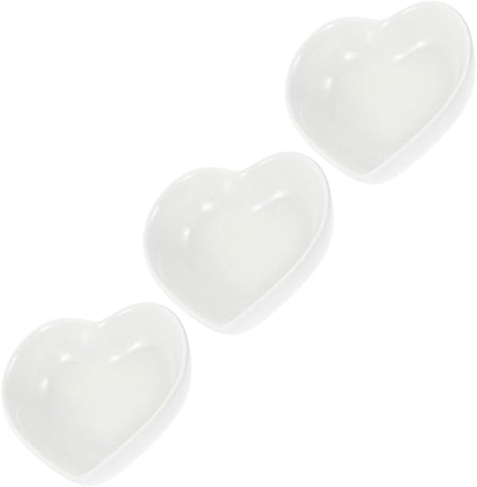 IMIKEYA 3Pcs Heart Shaped Ceramic Condiment Dish Set Sauce Serving Plates for Dipping Suitable for Snacks Desserts and Appetizers