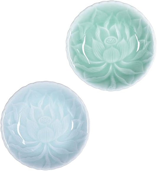 Appetizer Bowls A Pack of 2 Ceramic Sauce Dish Lotus Shape Sauce Dishes Plates Serving Dipping Bowls for Sushi Appetizer Snack Seasoning Dishes Salad Bowls