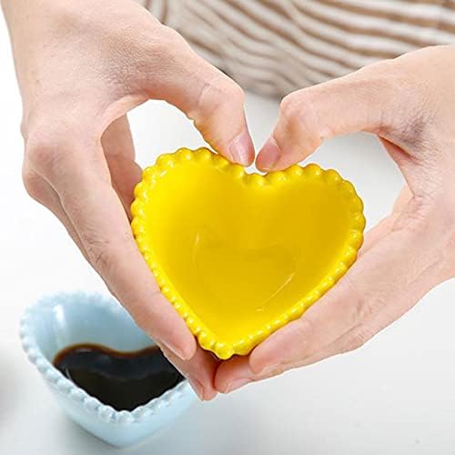 Appetizer Bowls Ceramic Heart Shape Sauce Dish Sushi Kitchen Dipping Bowl Appetizer Plates Porcelain Serving Dish Seasoning Dishes Set of 4 (3.15inch) Salad Bowls