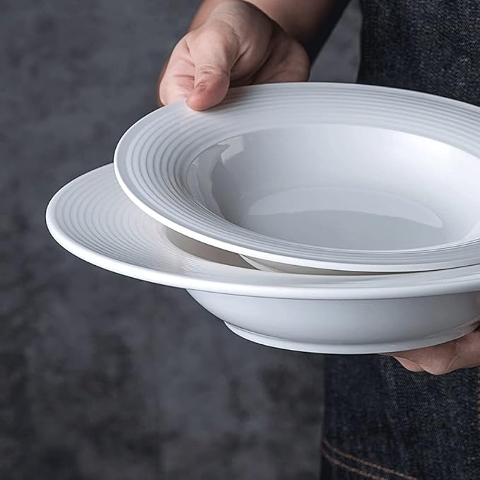 Dining Plate A Simple Ceramic Round Dinner Plate, Suitable for Pasta, Salad, Western Food,