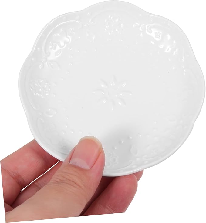 2pcs Ceramic Condiment Dish White Decorative Dipping Plates for Sauces Snacks and Appetizers Sturdy Stain-resistant Design for Home Kitchen and Events
