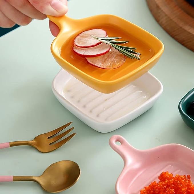 Dipping Sauce Dish Dipping Bowl Appetizer Plates Mini Sauce Dish Ceramic Soy Sauce Dipping Plates Condiment Serving Dishes Ketchup Sushi Soy Sauce Vinegar and Appetizers Side Dishes Dipping Sauce Bowl