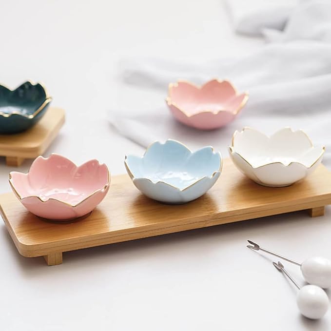 MARURY 3Pcs Cherry Blossom Sauce Dishes Japanese Ceramic Flower Soy Sushi Dipping Bowl Seasoning Dishes Appetizer Plates Snack Dish for Home Restaurant