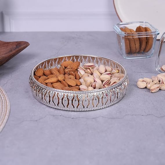 Silver Decorative Multipurpose Round Tray – 6 × 1 Inches Ornate Metal Platter for Snacks, Dry Fruits, Makeup, Jewelry, Puja & Gifts – Elegant Home Décor Serving Tray
