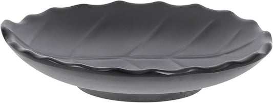 Japanese Style Leaf Pattern Snack Plate, Matte Black Dessert and Salad Appetizer Plate, Ceramic Kitchen Serveware for Household Dining and Entertaining