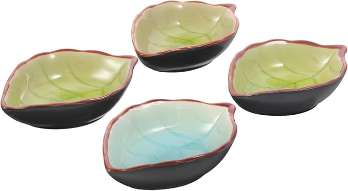 4Pcs Leaf Shape Ceramic Appetizer Plates Random Pattern Snack Dipping Bowls Versatile Serving Dishes for Fruits Nuts and Condiments for Restaurants and Home Use