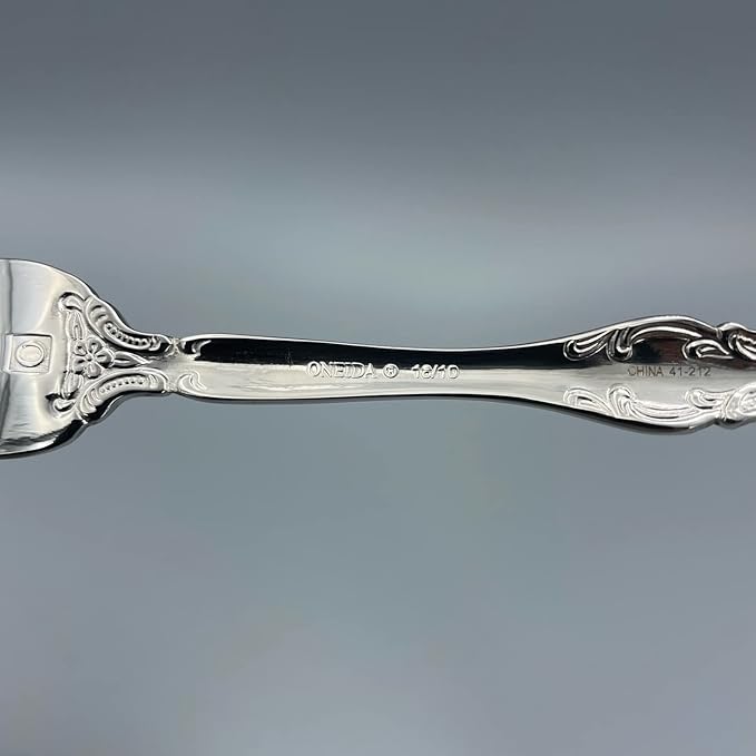 Oneida Golden Michelangelo 20 Piece Fine Flatware Set, 18/10 Stainless, Service for 4