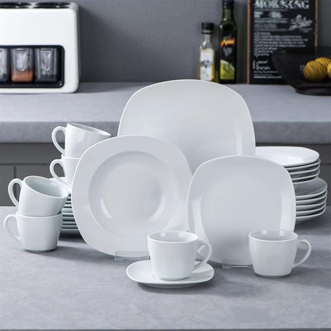 18 Pieces of Whites Porcelains Platse Set withs Soups Plate Tableware Set Service