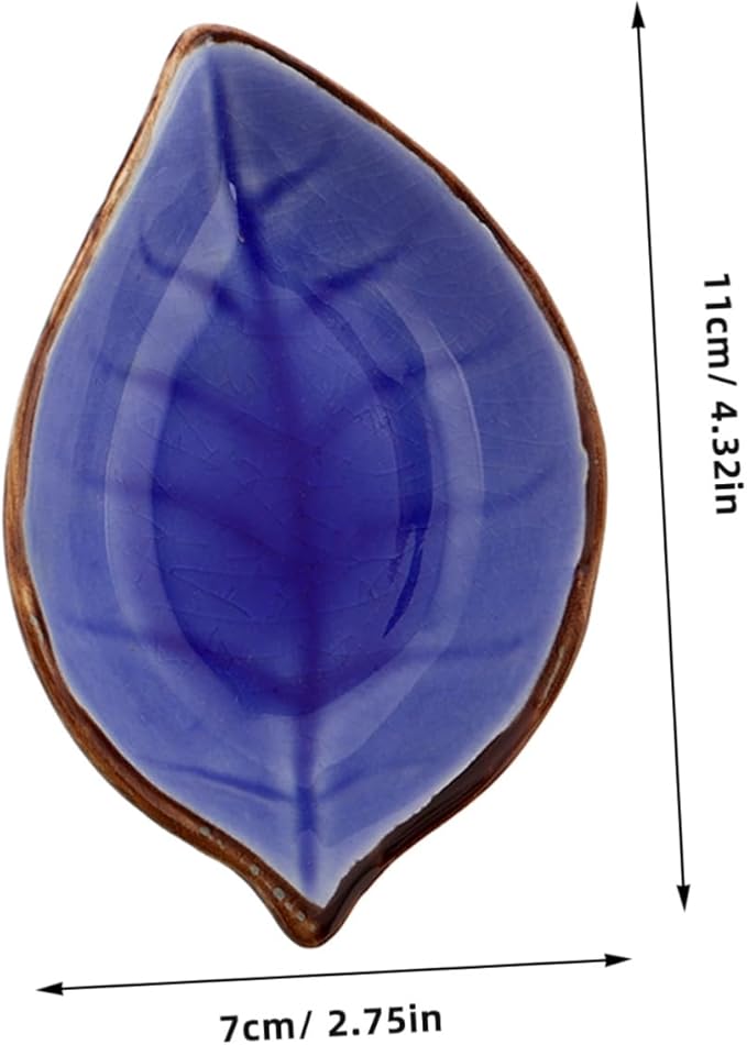 Unomor 4pcs Leaf Shape Porcelain Small Appetizer Plates Ceramic Decorative Dinnerware for Sauce Appetizers Snacks Salad