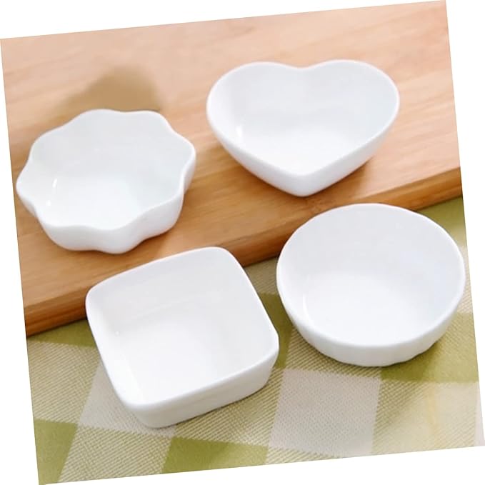 2PCS White Ceramic Dipping Dishes Square Seasoning Sauce Plates for Condiments Appetizers and Desserts Elegant and Stackable Kitchen Serving Bowls