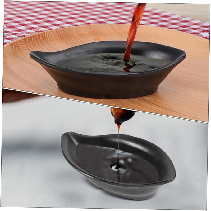 OUNONA 3-Piece Sauce Dipping Bowls Set Imitative Ceramic Condiment Plates Black Easy to Clean Suitable for Appetizers and Snacks