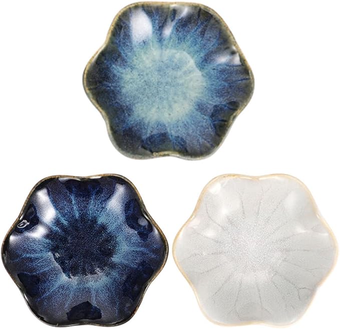 Ceramic Sauce Dish Set 3pcs – Small Lotus-shaped Soy Sauce Plates with Gradient Blue, Vintage White, and Natural Straw Colors – Kitchen Dining Appetizer Dipping Plates Random Color