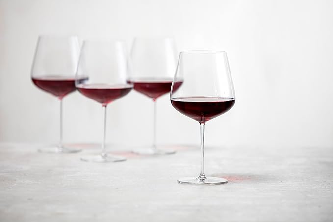 Zwiesel Glas Vervino German-Made Crystal Glass, 32 Ounce Pinot Noir/Burgundy (Set of 4), Clear