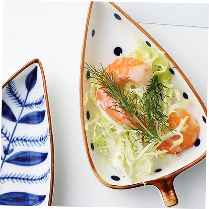 Ciieeo Leaf Shaped Ceramic Dipping Bowls Versatile Seasoning Dish Snack Plate for Appetizers Fruits and Condiments Unique Design for Home Parties Outdoor Events Random Pattern