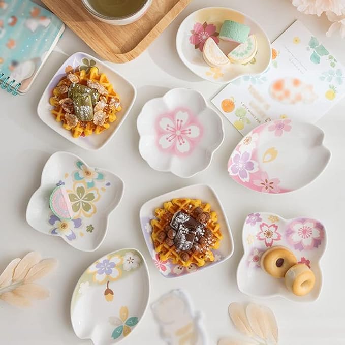 Appetizer Bowls Ceramic Plum Blossom Sauce Dish Sushi Dipping Dishes Appetizer Plates Snack Dessert Porcelain Serving Dish Seasoning Dishes Set of 2 Salad Bowls