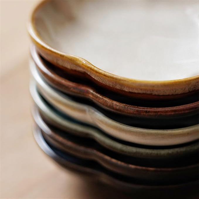 Sauce Dish Creative Plum Blossom Shape Plate Ceramic Tableware Household Dipping Sauce Dish Restaurant Barbecue Dipping Dish Snack Plate(E)