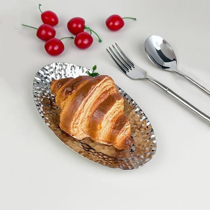 Mini Serving Platter Stainless Steel Serving Tray Hammered Ship Shaped 7.1 x 4 Inch Small Dessert Plates Coffee Table Tray Decorative Plates for Kitchen Party Silver