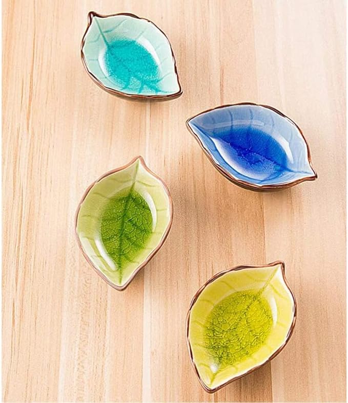 4pcs Ceramic Sauce Dishes Mini Leaf Shape Seasoning Dishes Sushi Dipping Bowl Saucers Bowl Appetizer Plates