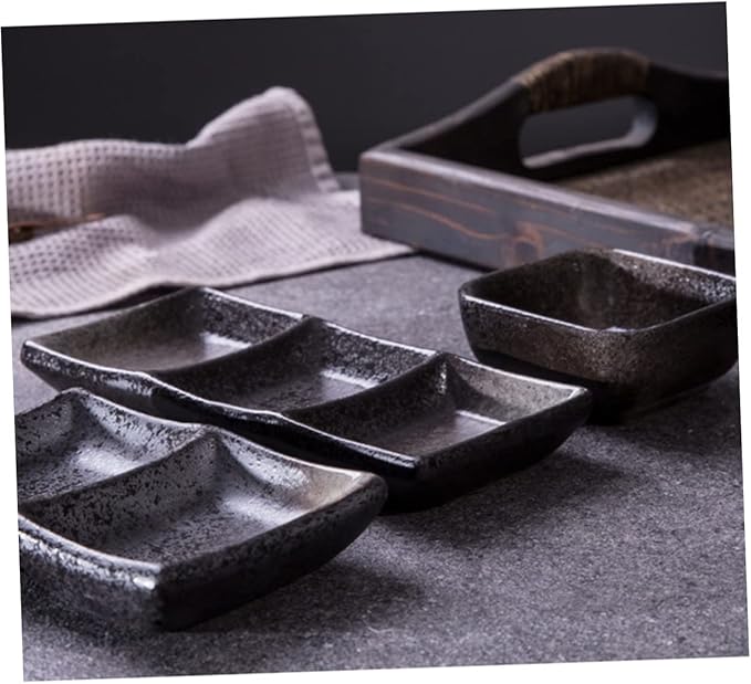 PRETYZOOM 2pcs Ceramic Sauce Dishes Square Shape Flavor Dish Versatile Appetizer Plates for Condiments Fruits and Snacks for Home Restaurant and Entertaining