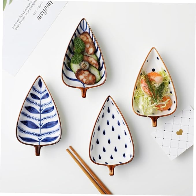Unomor 3Pcs Ceramic Sauce Dipping Dishes Appetizer Plates for Sauces and Seasonings Random Styles and Easy to Clean for Home Restaurant Catering