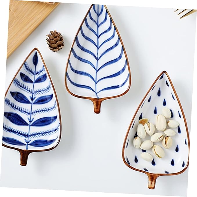GLEAVI Creative Japanese Style Ceramic Snack Dish Hand-Painted Glazed Appetizer Plate for Sauces Seasonings and Desserts for Kitchen and Dining Use
