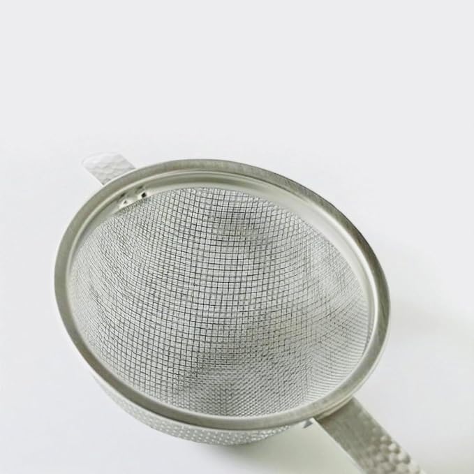 Japanese Double Fine Mesh Tea Sifter – Stainless Steel Tea Strainer for Matcha & Loose Leaf Tea with Hammered Texture Handle Kitchen Sieve, 6” (Length) × 3” (Width) × 1.3” (Height)