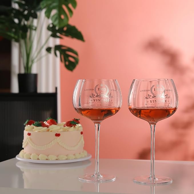 50TH Birthday Gifts for Her, Vintage 1975 Engraved Wine Glass, Unique 50 Year Old Birthday Decorations for Women, Funny 50 Bday Gifts Idea For Friends, Wife, Daughter, Sister (50TH)