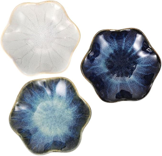 3pcs Assorted Color Ceramic Sauce Dishes Versatile Condiment Plates for Dipping Appetizers for Home Kitchen Parties and Outdoor Use for Soy Sauce Oil Vinegar and More