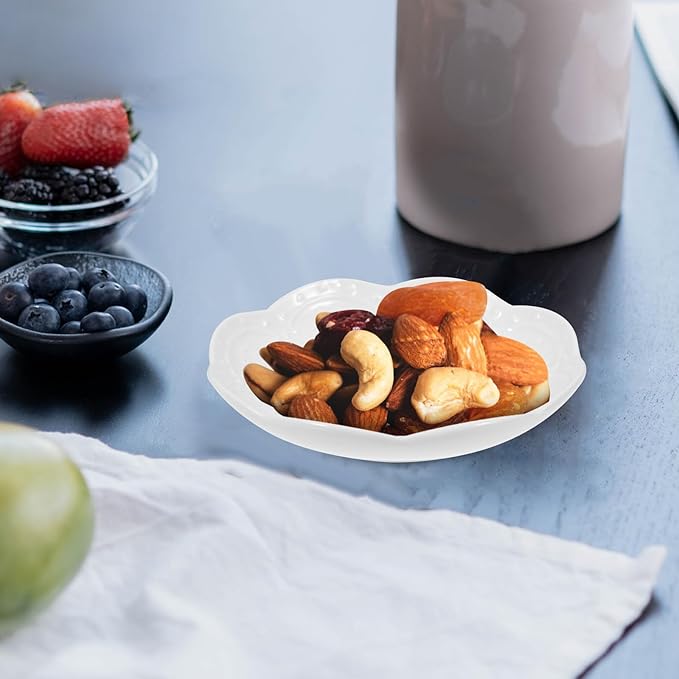 2pcs Ceramic Appetizer Plates Small Multipurpose Sauce Dishes for Soy Sauce Oil Seasonings Compact Porcelain Side Serving Bowls for Snacks Cheese Fruit Bread