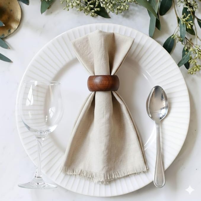 Wooden Napkin Rings Dining Table Napkin Holder, Classic Everyday Use Thanksgiving, Christmas Napkin Rings Buckles,Festive Party Gift Farmhouse for Table (Round Set of 12)