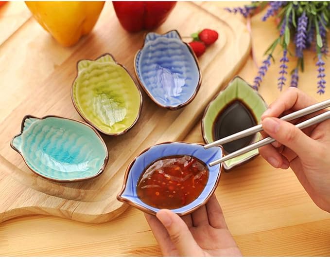 Dipping Bowls 6 Pack Color Ceramic Plum Floral Pattern Sauce Dishes Plates Serving Saucers Bowl for Sushi Appetizer Snack Japanese Style Dinnerware Set Appetizer Plates (Color : D)