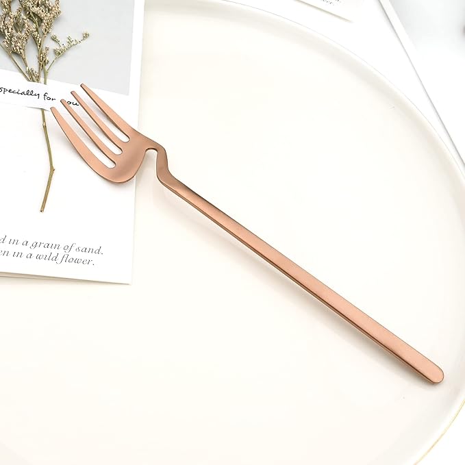 Hangable & Uinque Matte Copper Silverware Flatware Set, 8-Pieces 18/10 Stainless Steel Cutlery Set Suitable For Home Couple Student Office Restaurant Party, Service for 2 (Rose Gold)