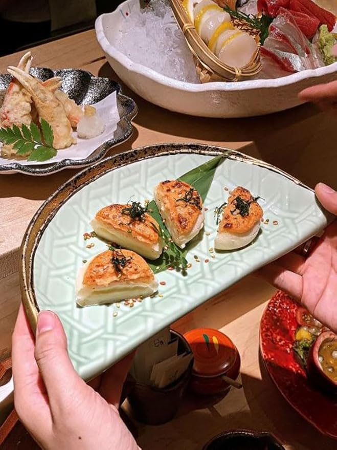 Dipping Bowls Japanese Ceramic Plate Flat Plate Appetizer Plate Sushi Plate Multi-Purpose Plate Japanese Tableware Appetizer Bowls (A One Size)