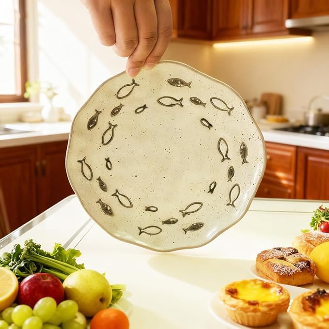 YEWUDHOM Japanese Ceramic Dinner Plates Set of 4,Japanese Porcelain Plates with Fishes Pattern Design,Ceramic Plate for Steak,Salad,Pasta,Dessert,Perfect for Party,Wedding,Home Kitchen