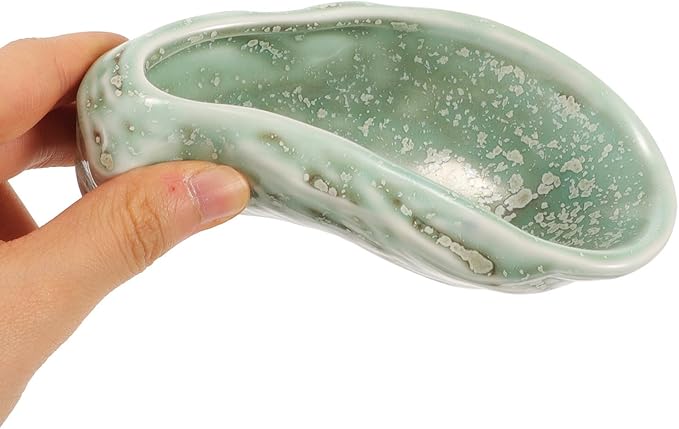 BESPORTBLE Ceramic Oyster Shell Plate Lightweight Food Storage Dish for Appetizers Sauces Caviar and Desserts Smooth Surface Easy to Clean Dishwasher Safe Vintage Style Serving Plate